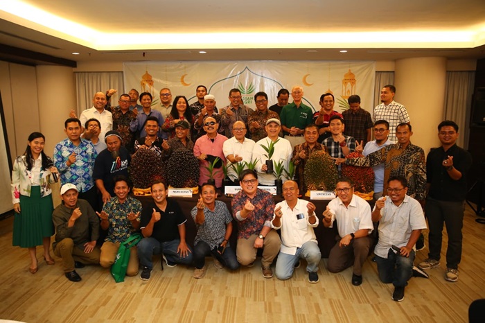 Asian Agri Rekomendasikan Bibit Topaz Untuk Peningkatan Produktivitas TBS Petani